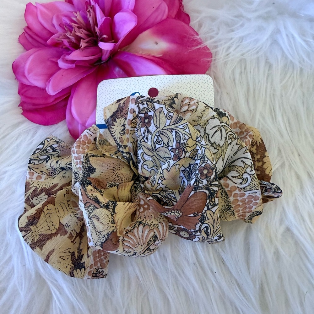 10/$25 • Goody Vintage‎ 90s Paisley Large Bow Barrette Clip